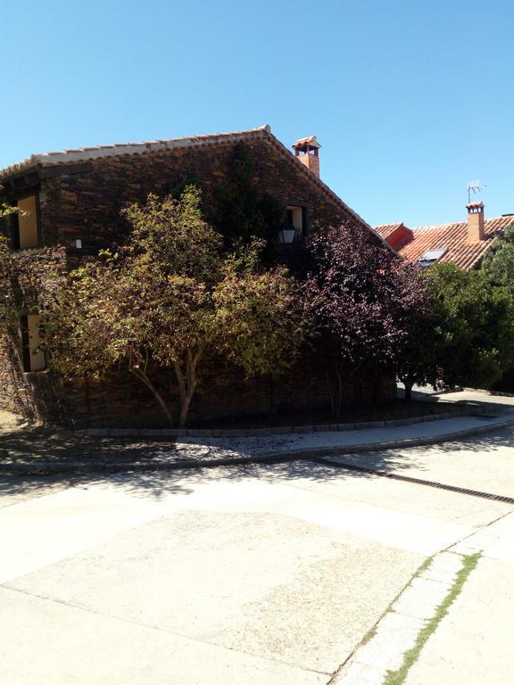 El Egio Guest House Cervera de Buitrago Exterior photo